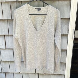 Vince Cashmere  Gray V-Neck Sweater
